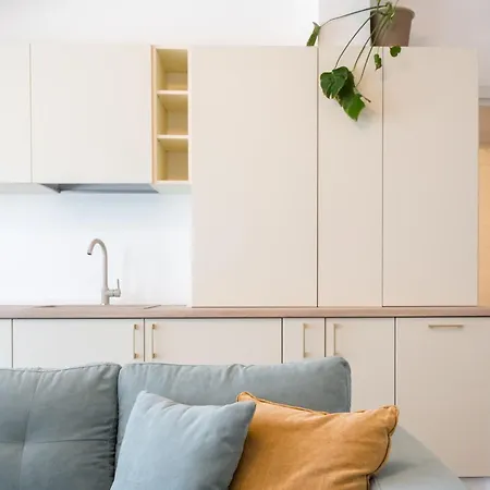 Northside Luxe 2br 公寓 *