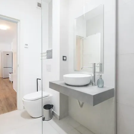 Apartment Northside Luxe 2br Bucharest