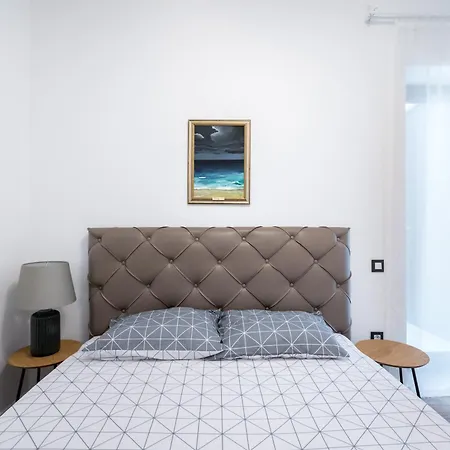 Northside Luxe 2br 公寓 *
